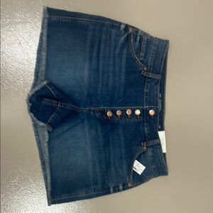 Maurices Highrise 3.5" inseam 16